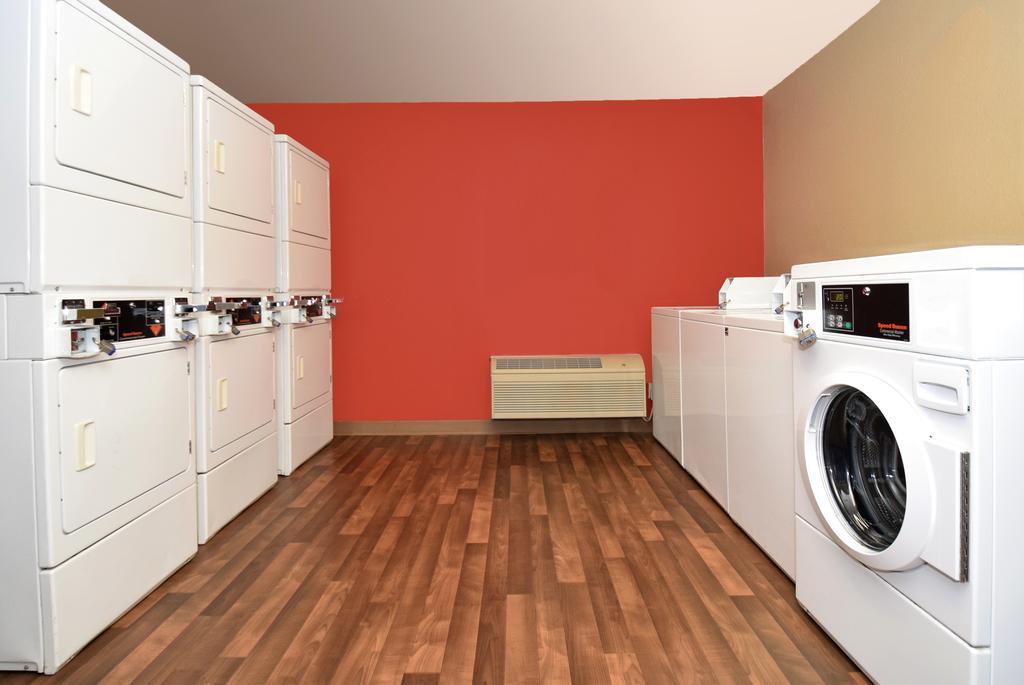 Extended Stay America Suites - Milwaukee - Брукфийлд Екстериор снимка